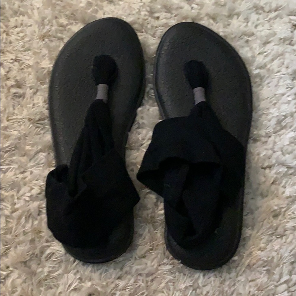 SANUK Flip Flops
